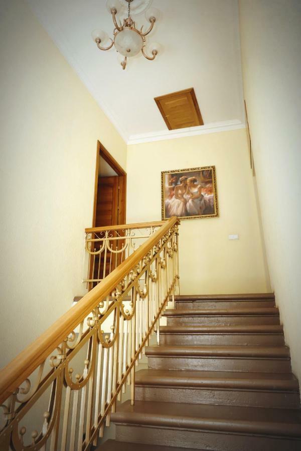 Apartamenti Dvinska Даугавпилс Экстерьер фото